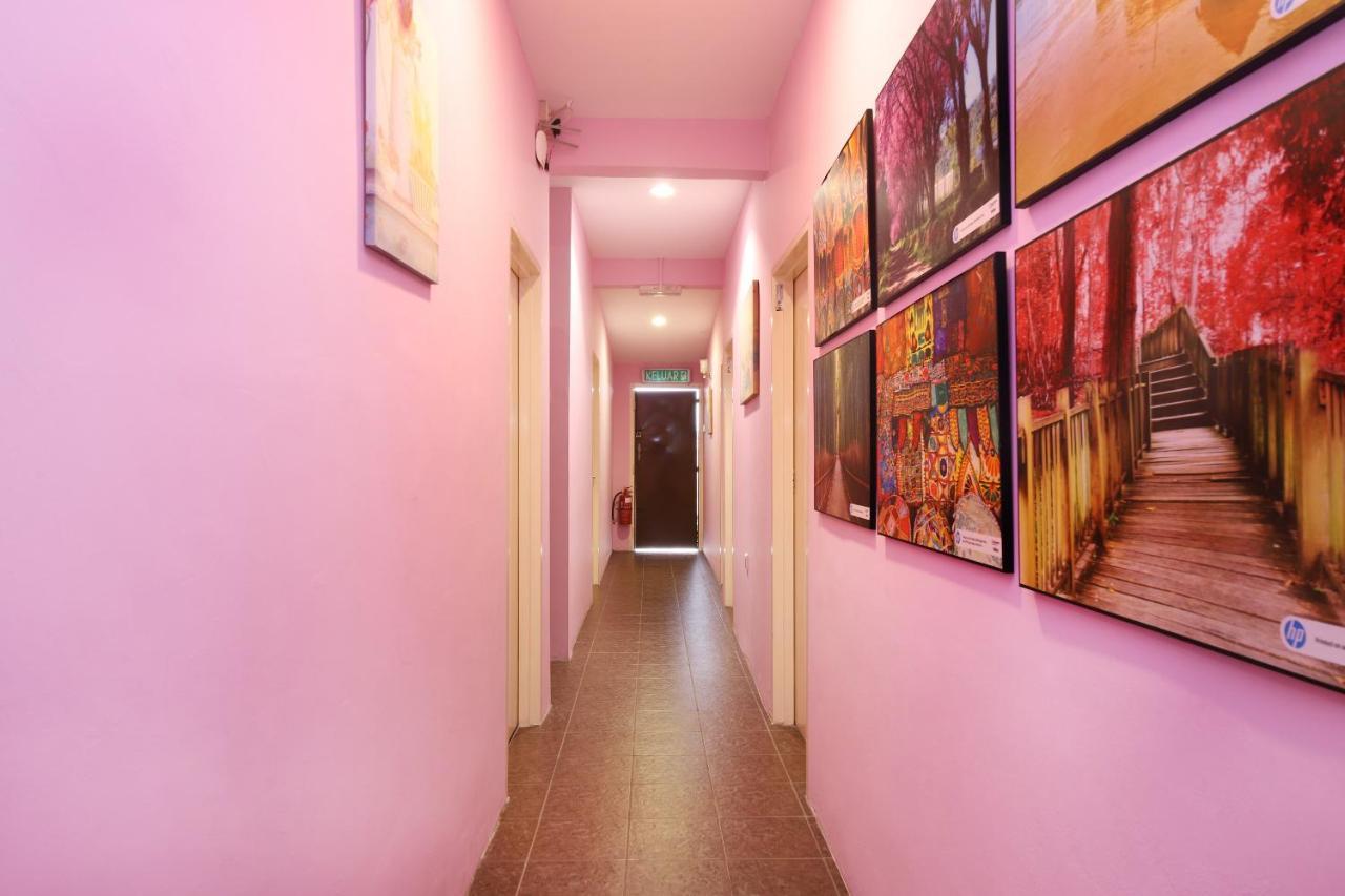 Oyo 1125 Ir Inn Hotel Skudai Kültér fotó
