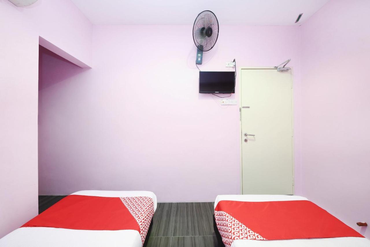 Oyo 1125 Ir Inn Hotel Skudai Kültér fotó