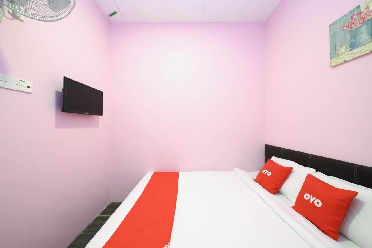 Oyo 1125 Ir Inn Hotel Skudai Kültér fotó