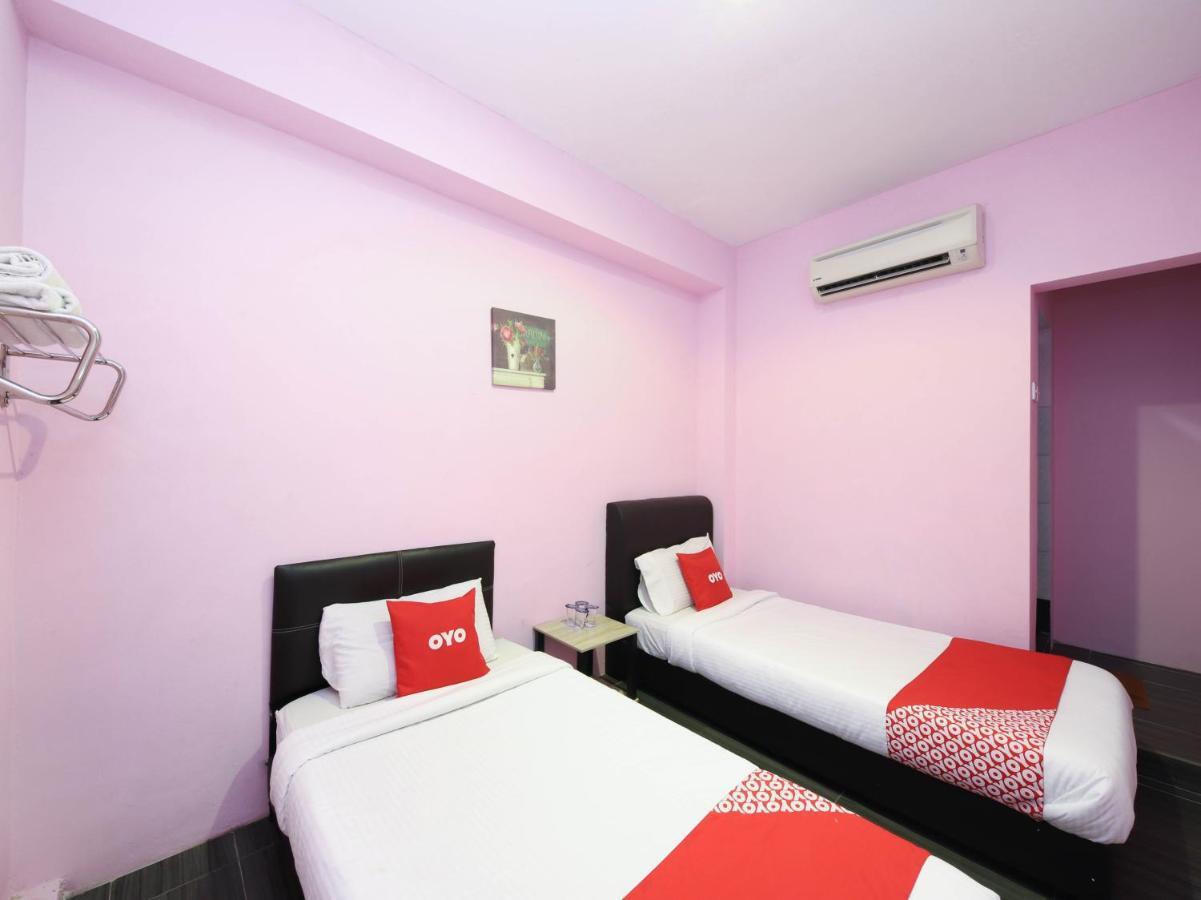 Oyo 1125 Ir Inn Hotel Skudai Kültér fotó